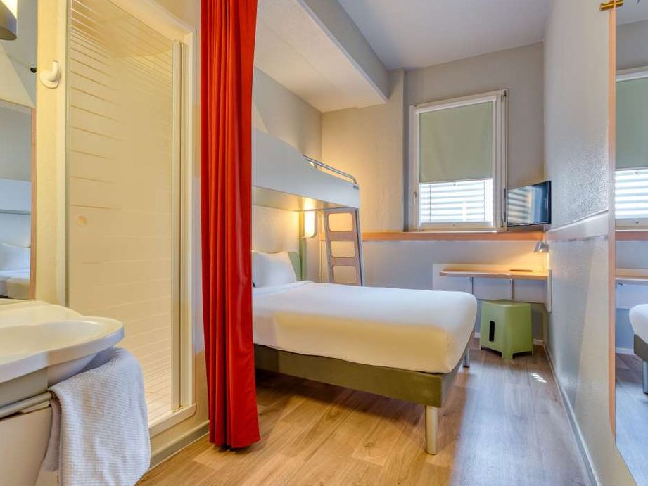 ibis budget hotel